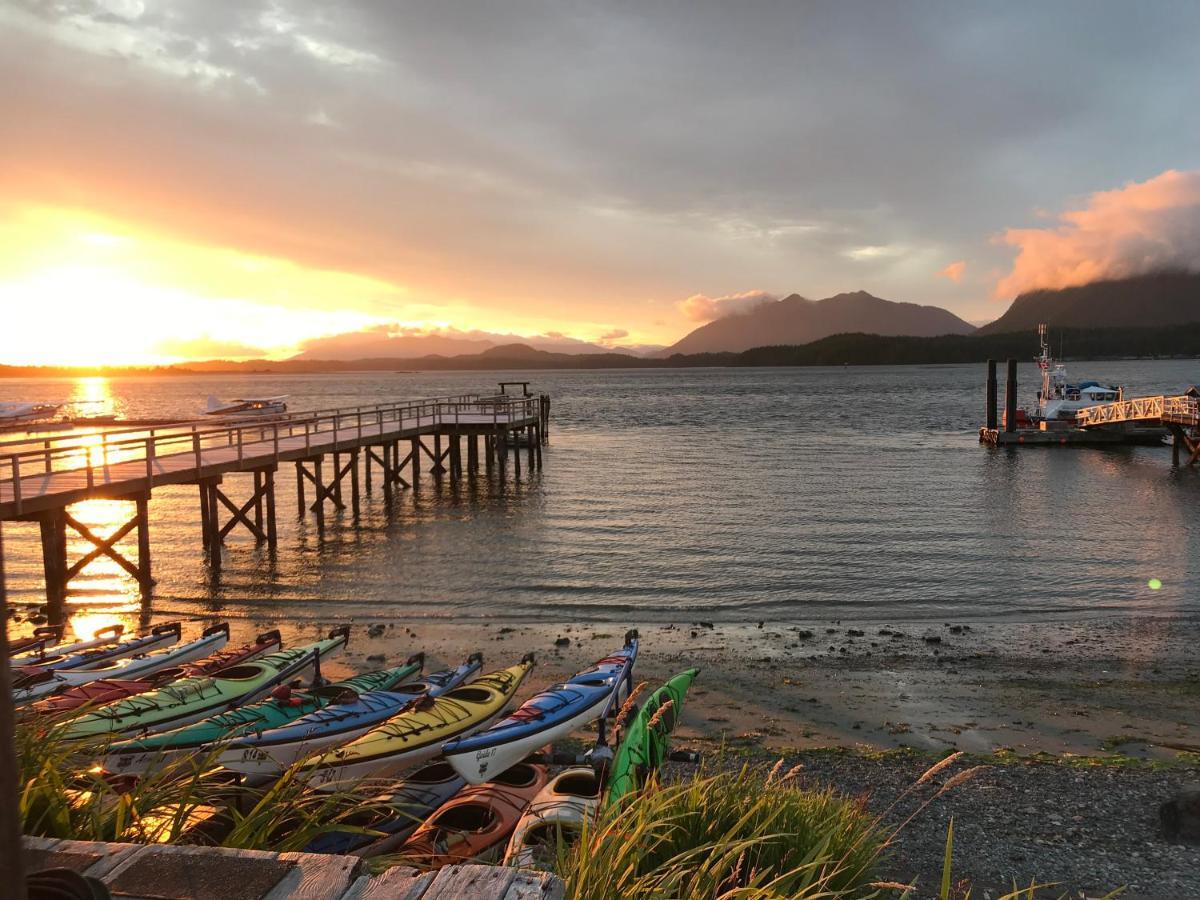 Tofino Paddlers Inn المظهر الخارجي الصورة