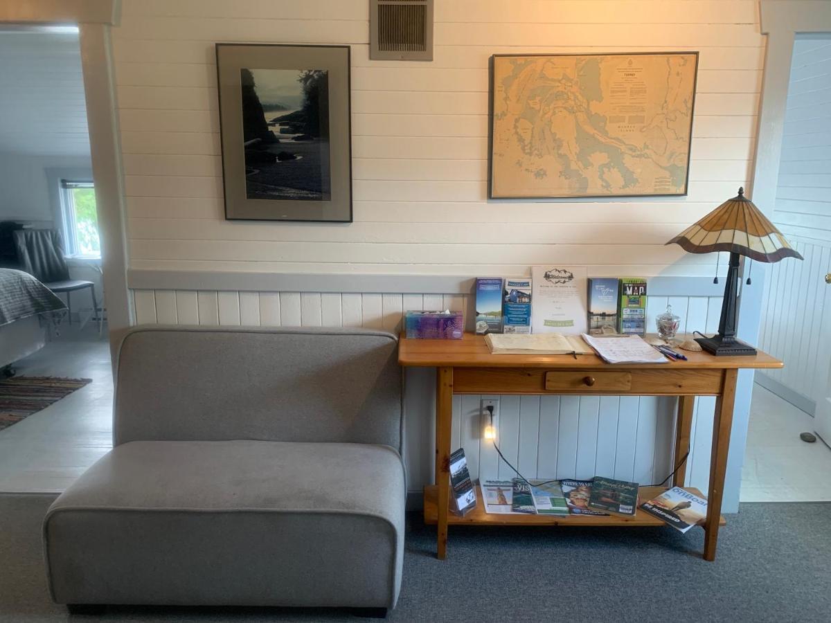 Tofino Paddlers Inn المظهر الخارجي الصورة